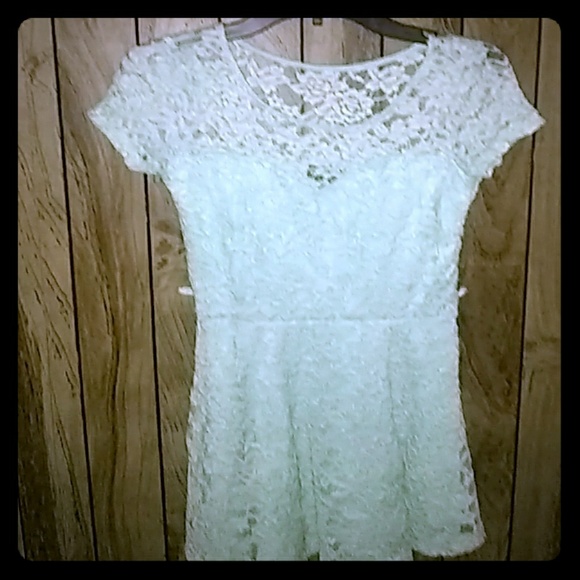 Mini dress - Picture 1 of 3